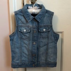 Gap Denim Vest (size S, 6/7)